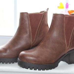 Brown Heeled Boots